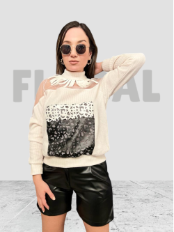 Sweater with Neck Muslin White